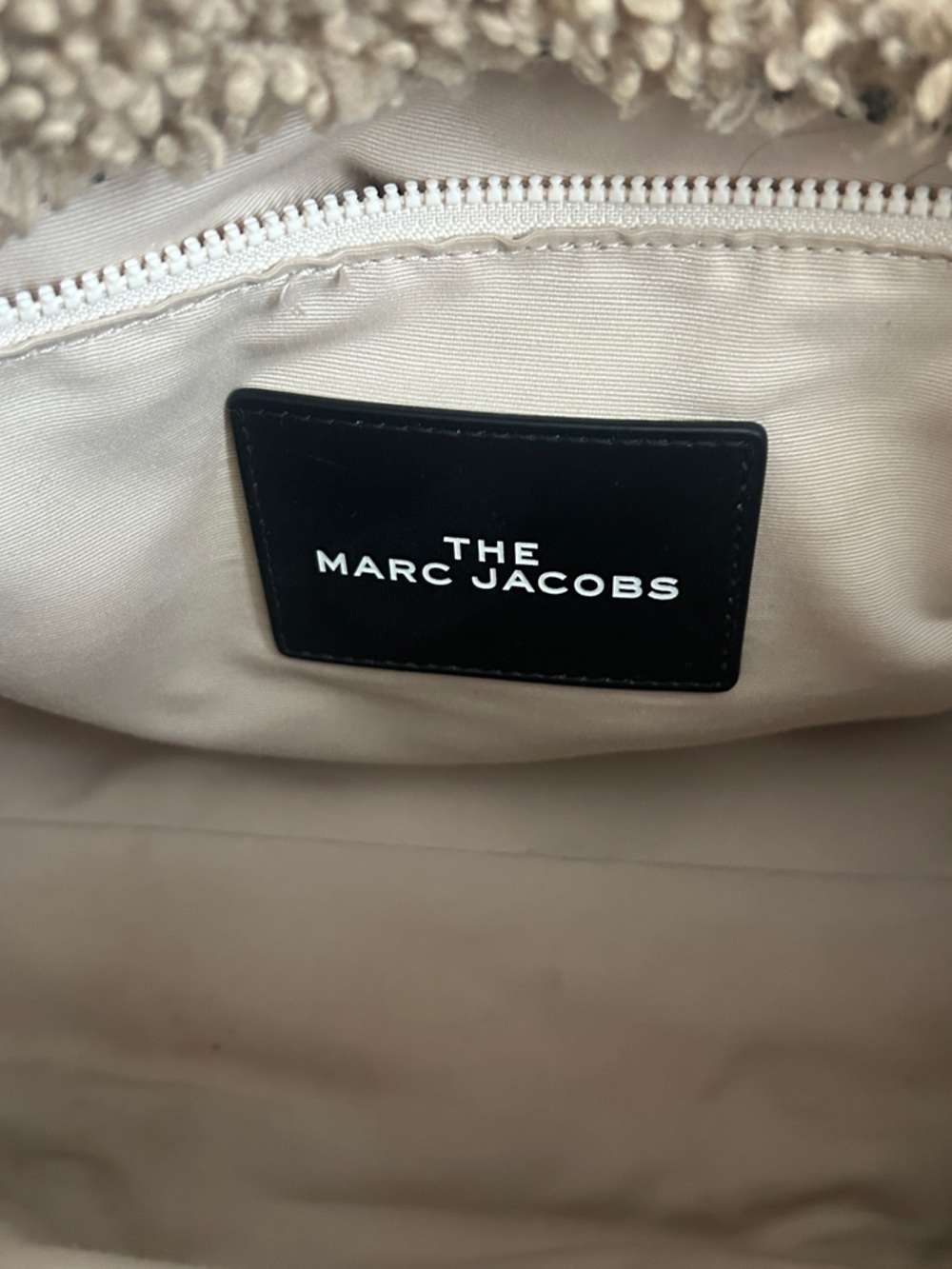 Marc Jacobs the teddy small tote bag purse - Picture 7 of 12